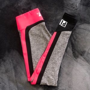 VS PINK ultimate yoga